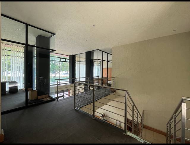 3,965M² INVESTMENT FOR SALE IN HOUGHTON ESTATE
